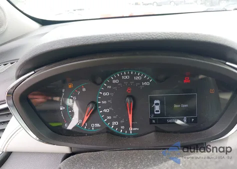 2020 Chevrolet Trax Fwd Premier z USA, uszkodzony, nr VIN KL7CJMSB6LB352389